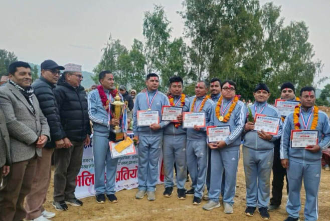 गोरखा नगरपालिकामा शिक्षकहरूबीच मैत्रीपूर्ण भलिबल: रत्नराज्य मावि पहिलो, गोरखा क्याम्पसका प्रमुख पाण्डे उत्कृष्ट खेलाडी